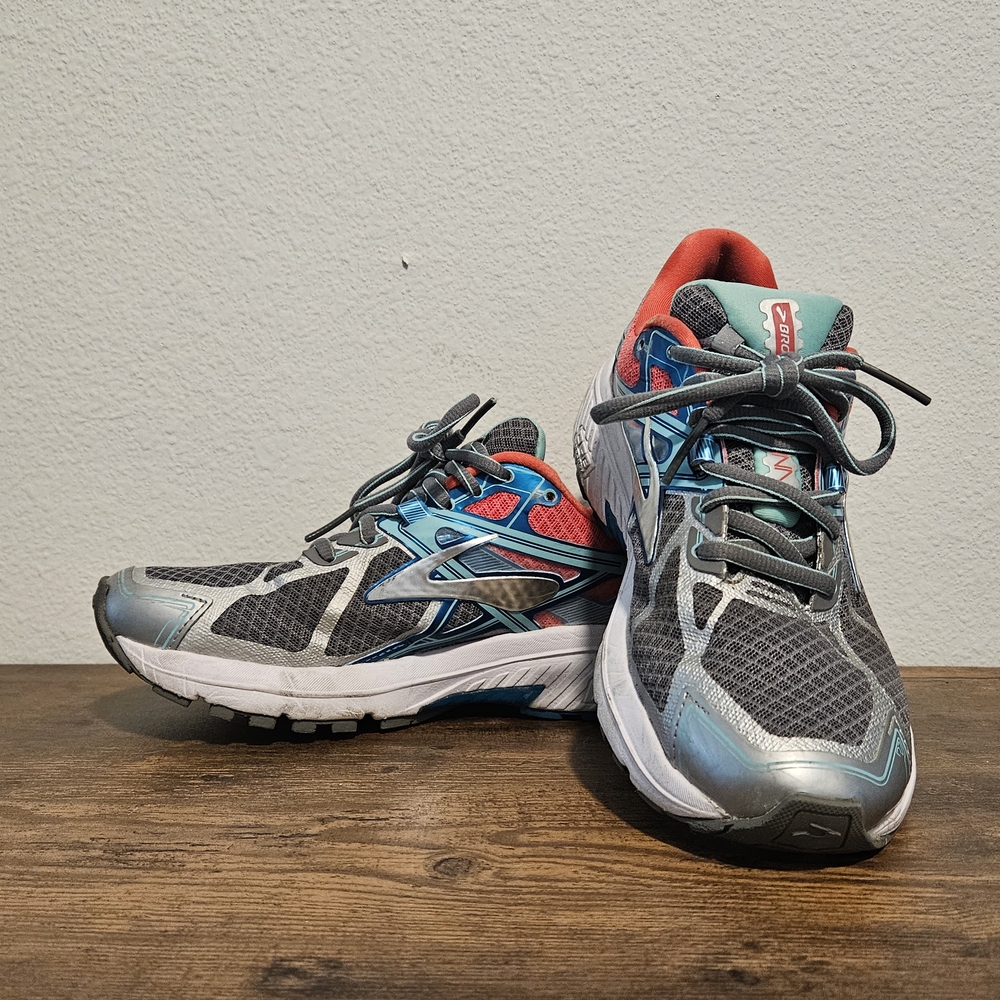 Brooks Ravenna 7 Gray and Blue Athletic Sneakers